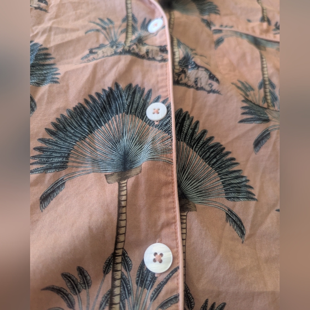 Desmond & Dempsey Ravenela Pink Pajama Top - Picture 4 of 11